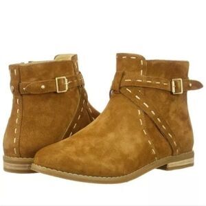 Hush puppies size 7 genuine suede leather ankle boots worry free suede